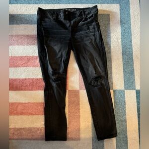 American Eagle black ripped jeans